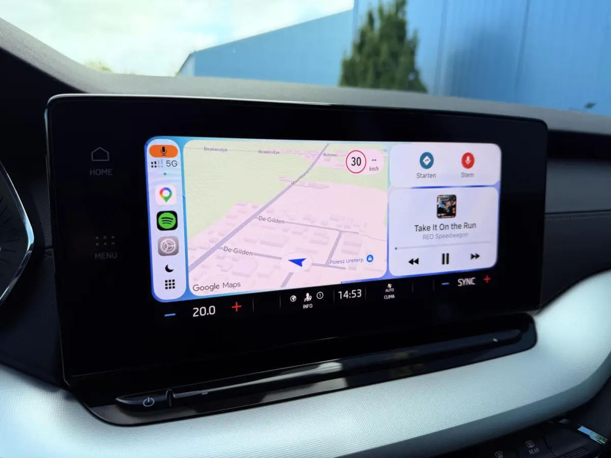 1.0 e-TSI DSG AUT. Sport Business Black edition | Carplay | Digi.Dash | Cruise | Navi | PDC