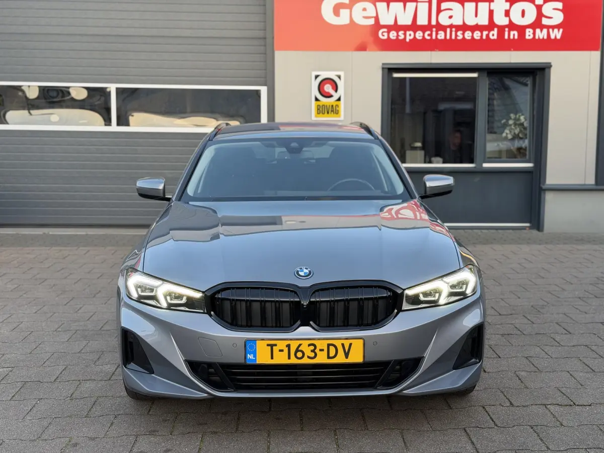 320e