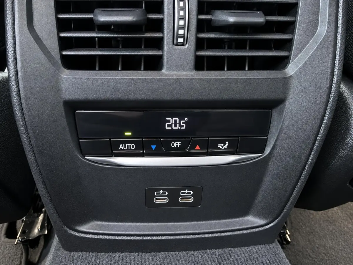 320e