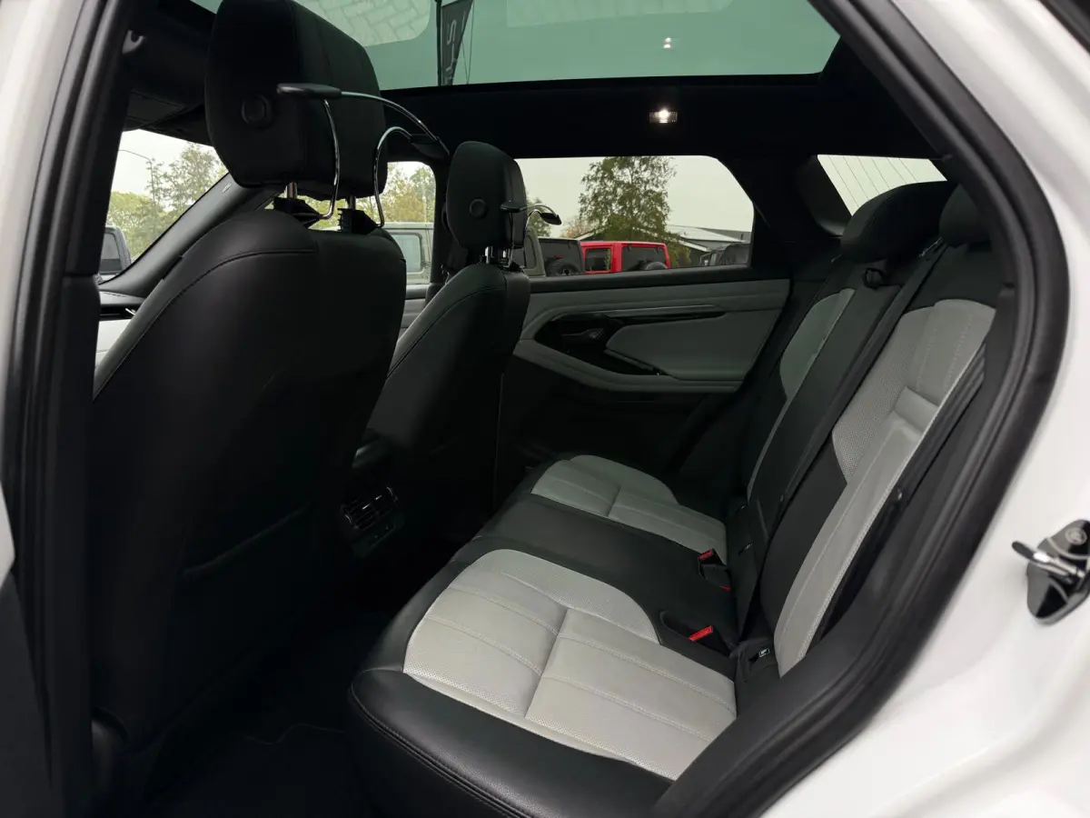 1.5 P300e AWD R-Dynamic HSE Panodak HUD Trekhaak Leder
