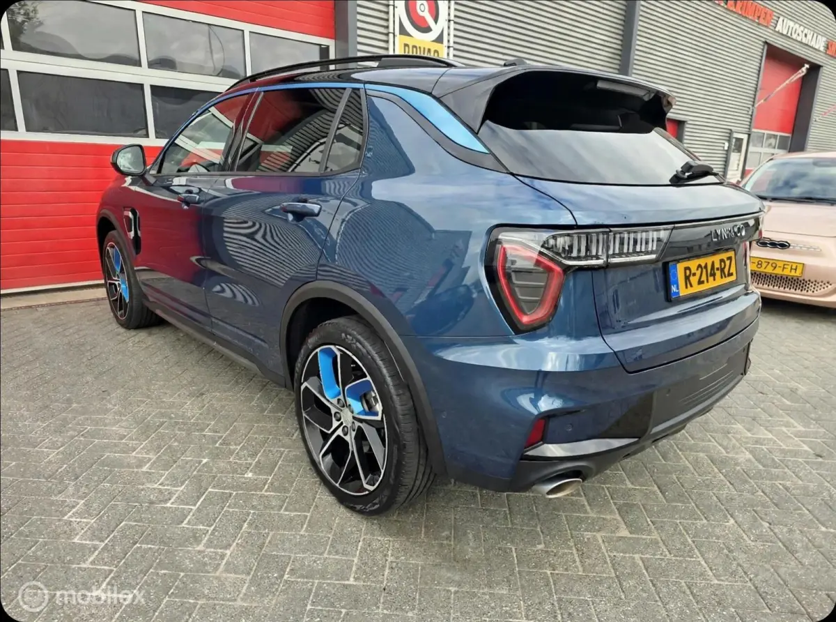 - 1.5 261PK Plug-in Hybrid, Pano, Camera , Apple Carplay✅NL AUTO