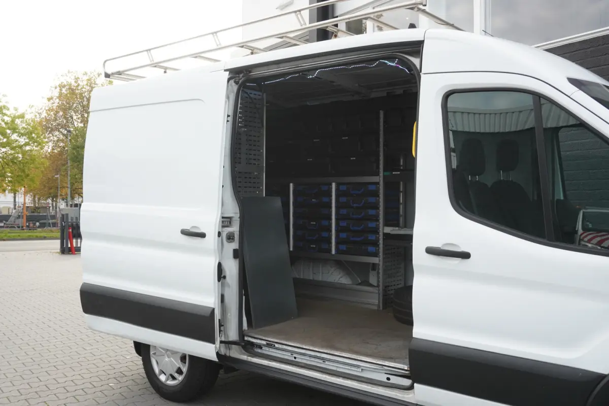2.0 TDCI 170PK L2H2 Automaat EURO 6 - Airco - Navi - Cruise - €17.950,- Excl.