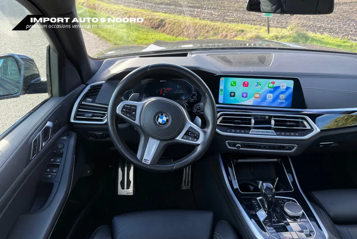 XDrive45e High Executive Pano Trekhaak Luchtvering Sfeerverlichting ACC Memory