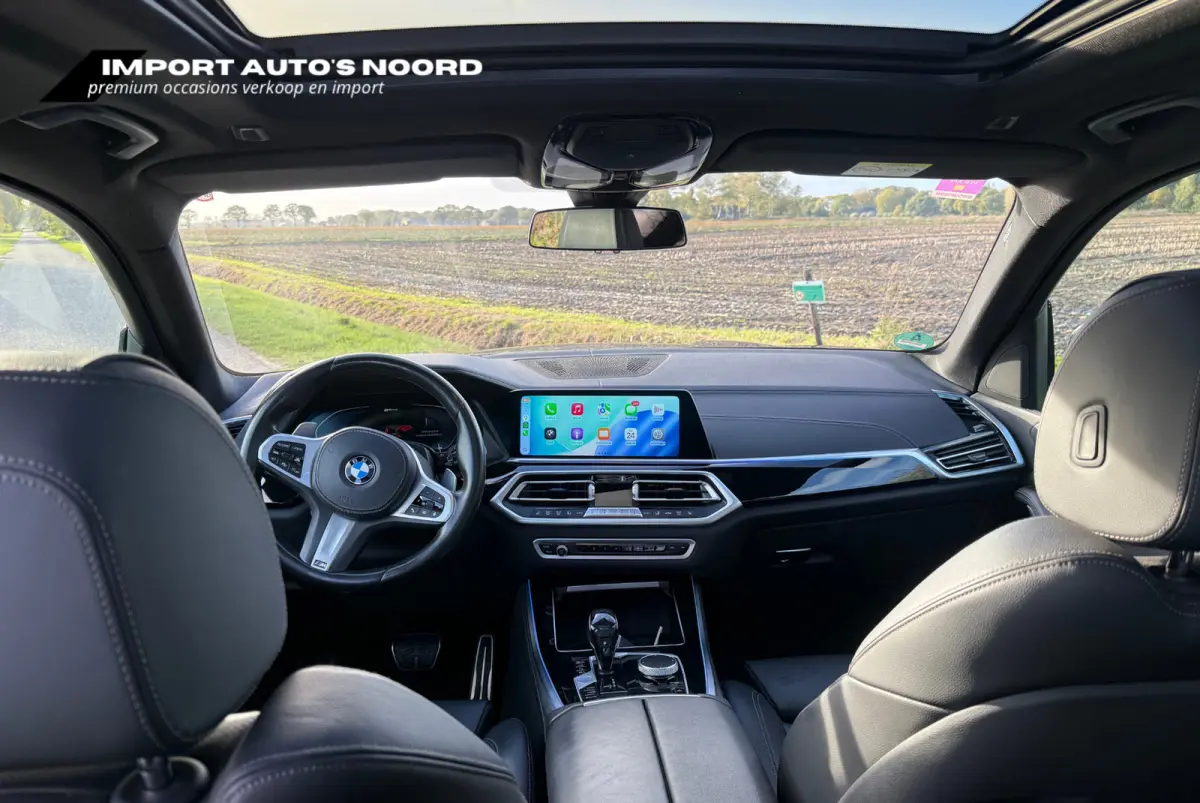 XDrive45e High Executive Pano Trekhaak Luchtvering Sfeerverlichting ACC Memory