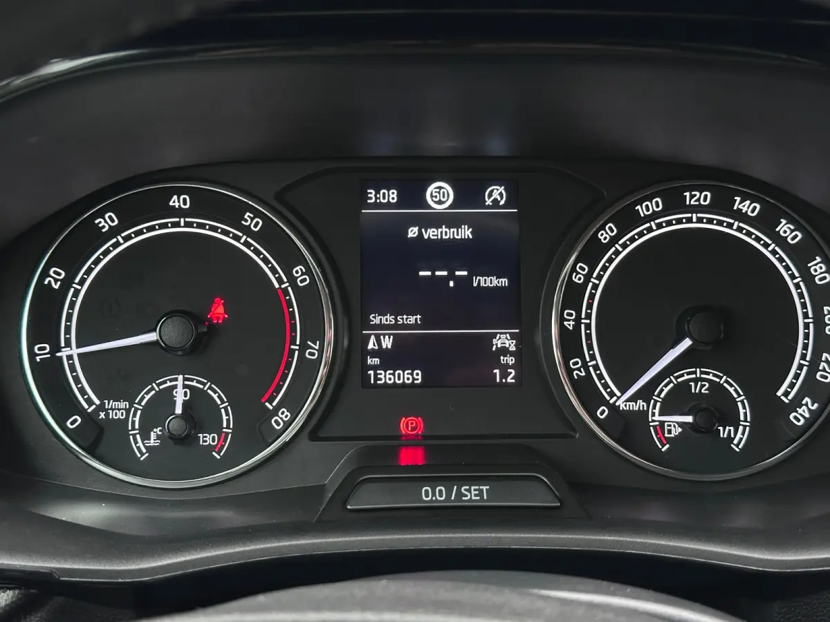 1.0 TSI Ambition|Navigatie|Cruise|Apple Carplay|Android Auto