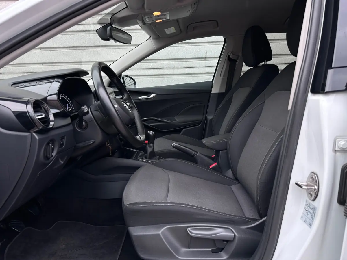 1.0 TSI Ambition|Navigatie|Cruise|Apple Carplay|Android Auto