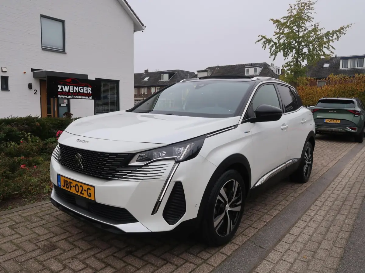 1.6 HYbrid 225 GT PANORAMADAK|CAMERA|ADAPTIVE CRUISECONTROL|STUURHULP|CARPLAY|SFEER VERLICHTING|KEYLESS