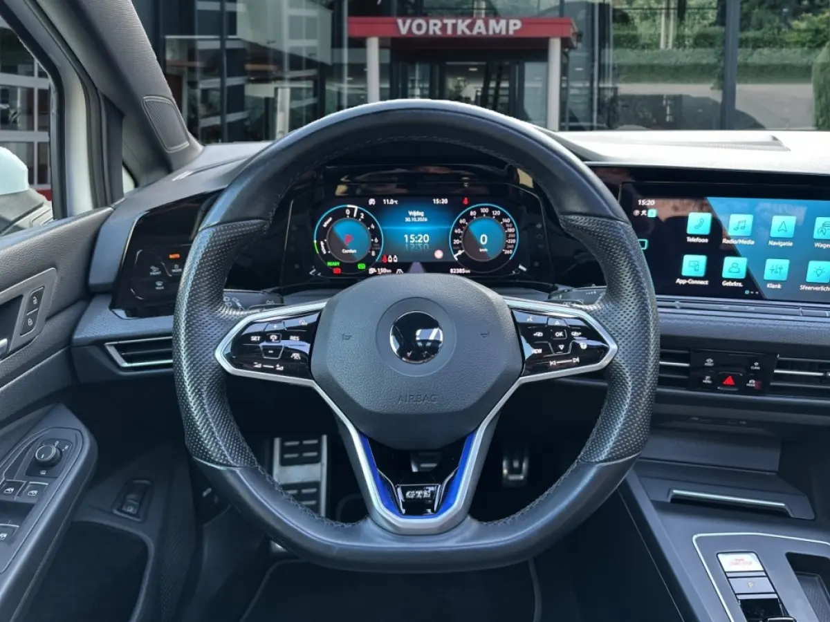 1.4 TSI GTE PANO-DAK/PDC/ACC/STOEL+STUURVERW/CARPLAY/NAVI