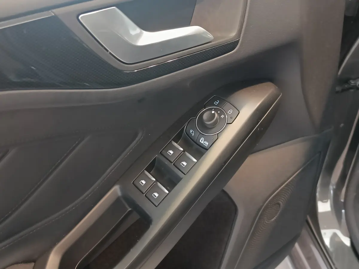 1.5 EcoBoost ST Line X Business | Trekhaak Afneembaar | Adpative Cruise | Winter Pakket | Elektrische Achterklep |
