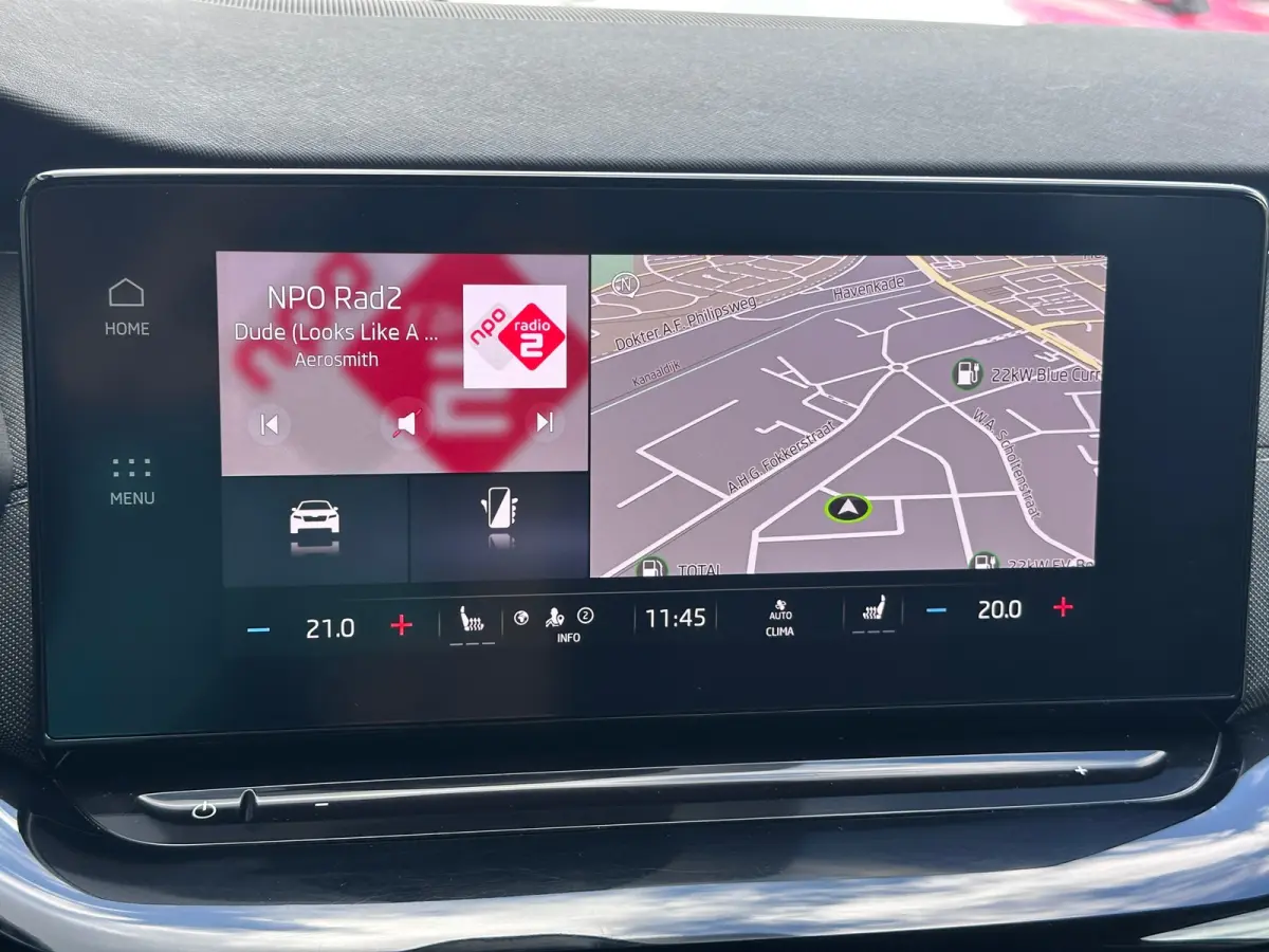 1.5 e-TSI Business Edition Plus|Trekhaak|Adaptive Cruise Control|17" velgen