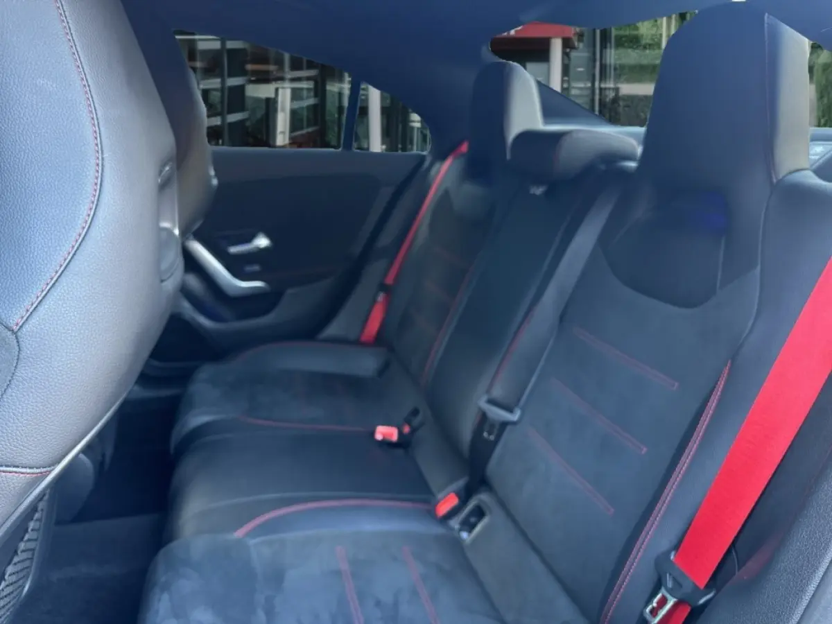 CLA 35 AMG 4MATIC WIDE-SCREEN/NIGHTPAKKET/STOELVERW