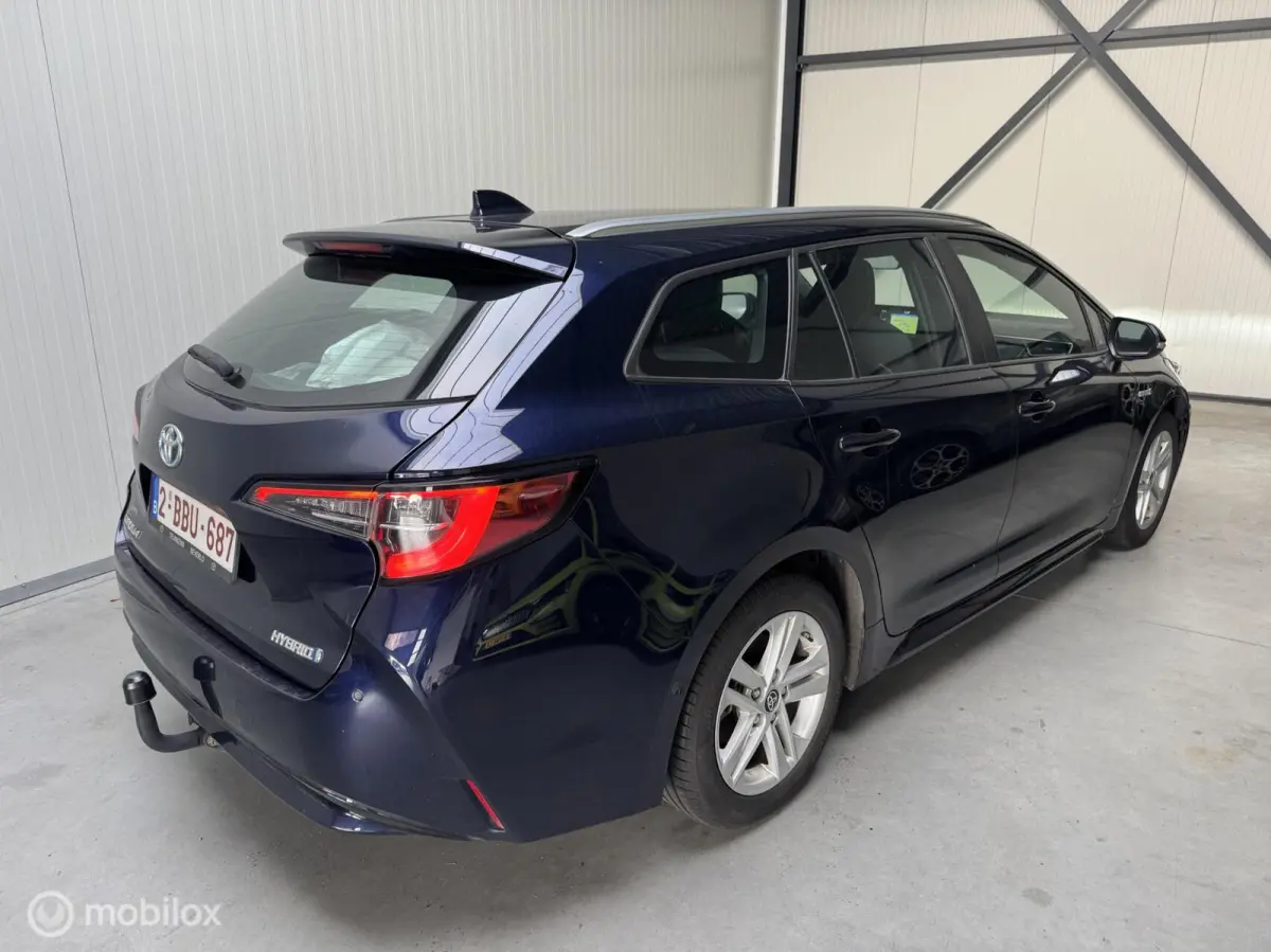 1.8 Hybrid Business Plus