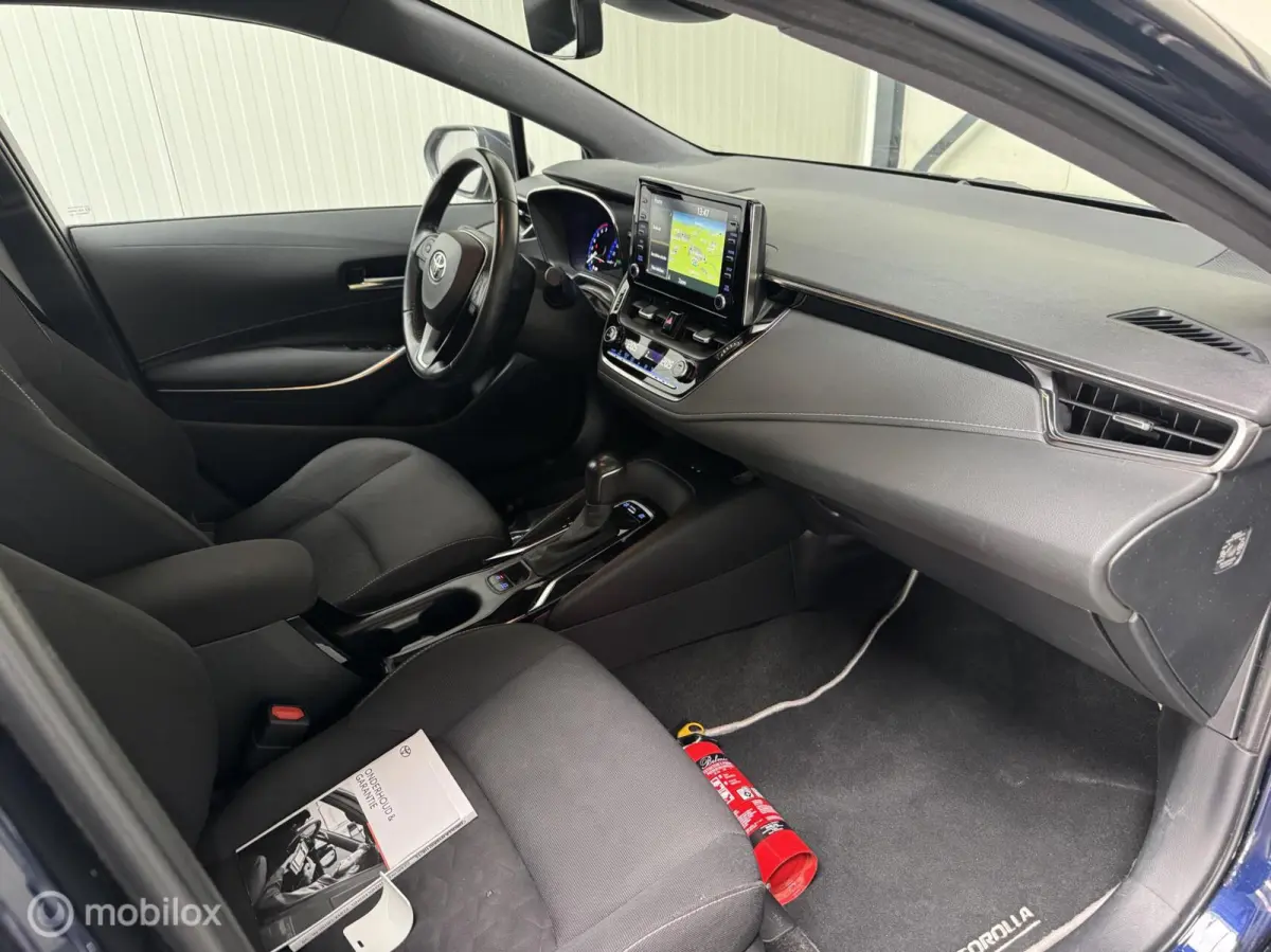 1.8 Hybrid Business Plus