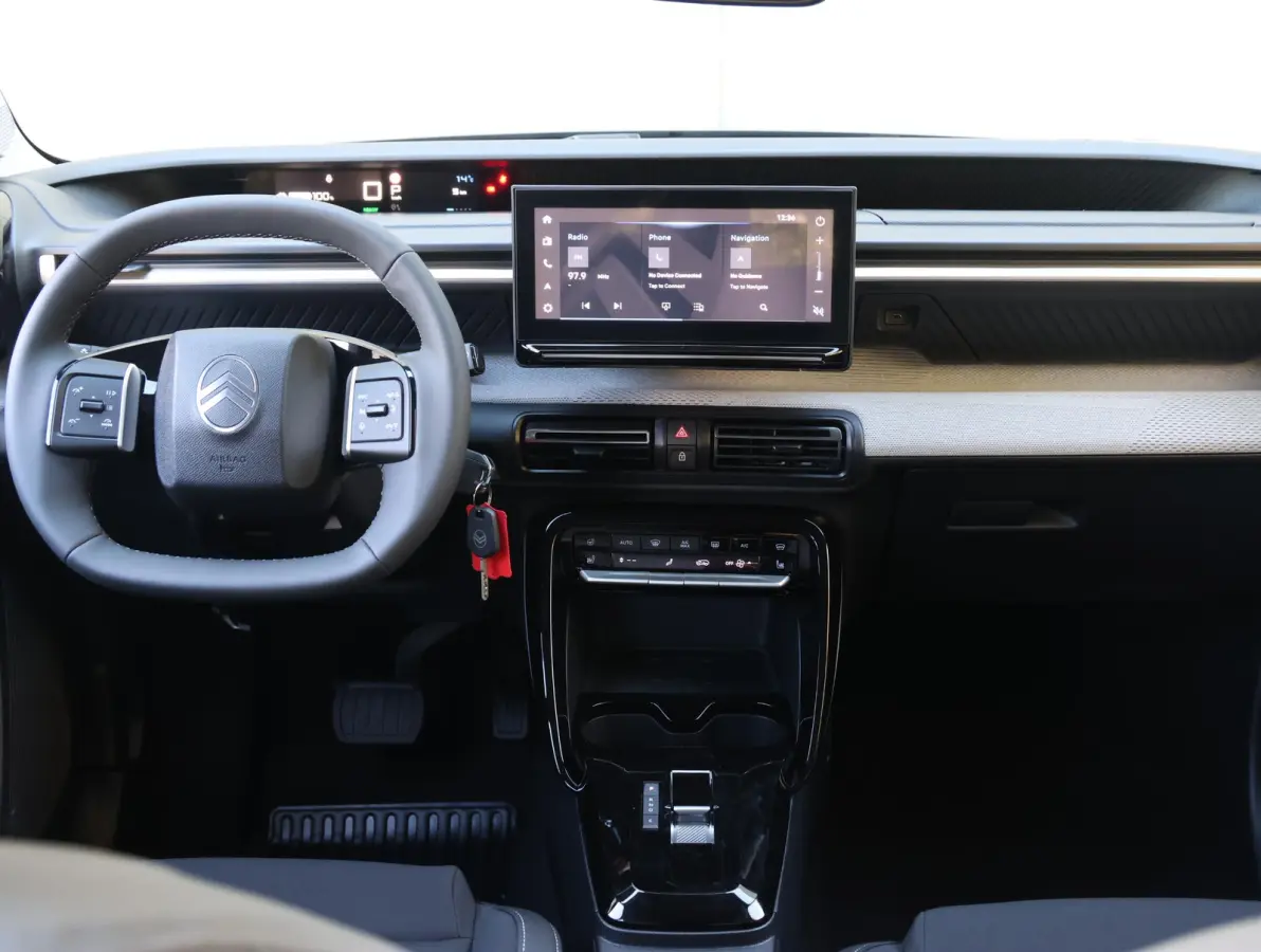 Max 113pk Comfort Range 44 kWh | Navigatie | Camera | Lichtmetalen velgen | Uit voorraad leverbaar