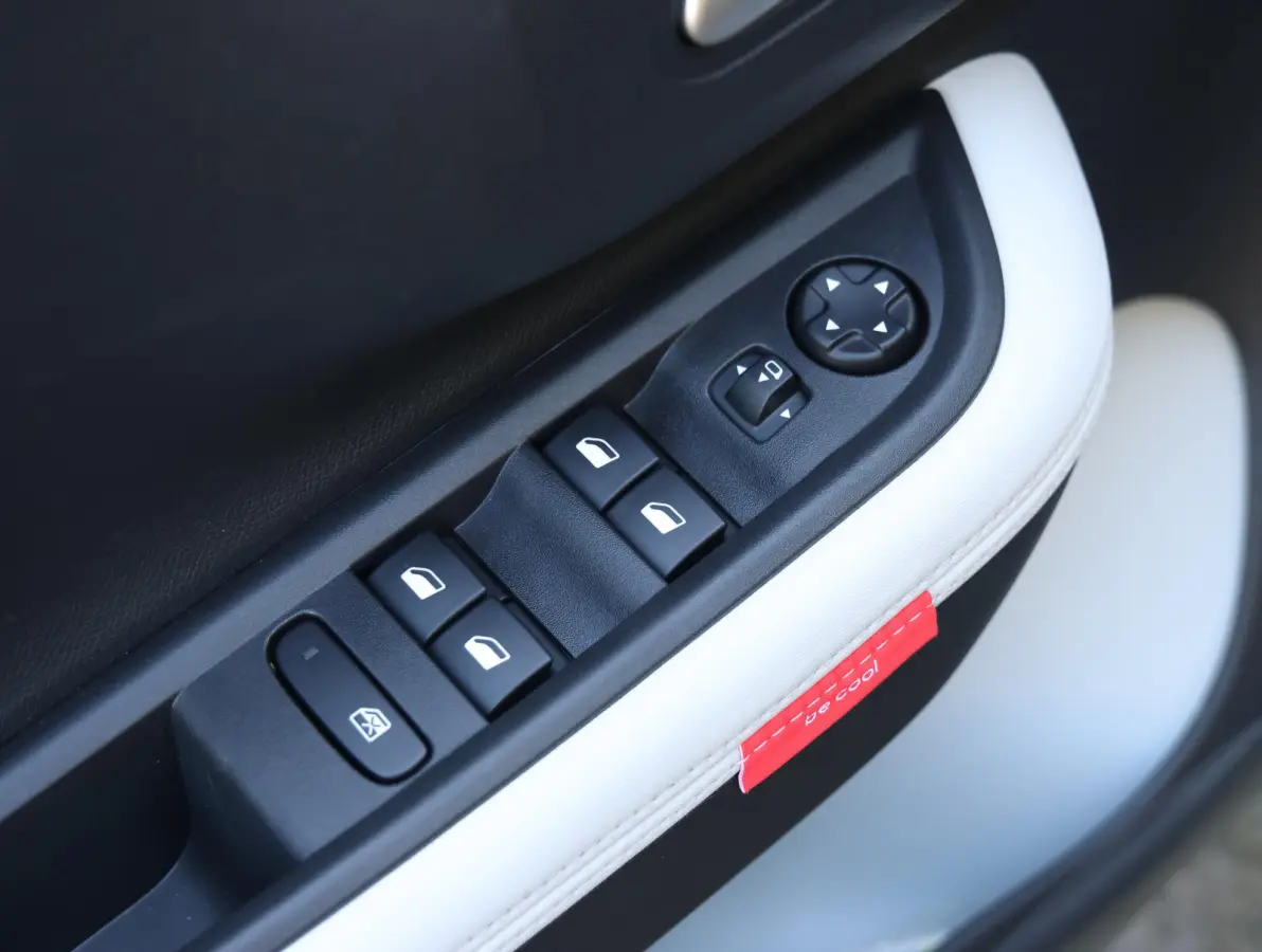 Max 113pk Comfort Range 44 kWh | Navigatie | Camera | Lichtmetalen velgen | Uit voorraad leverbaar