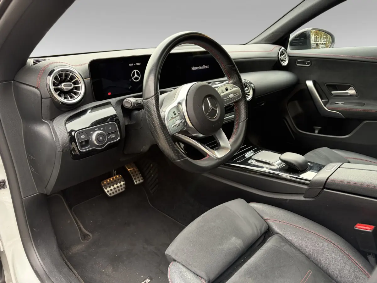250 Premium Plus | AMG-styling | Apple Carplay/Android Auto|telefoonintegratie premium | Cruise control