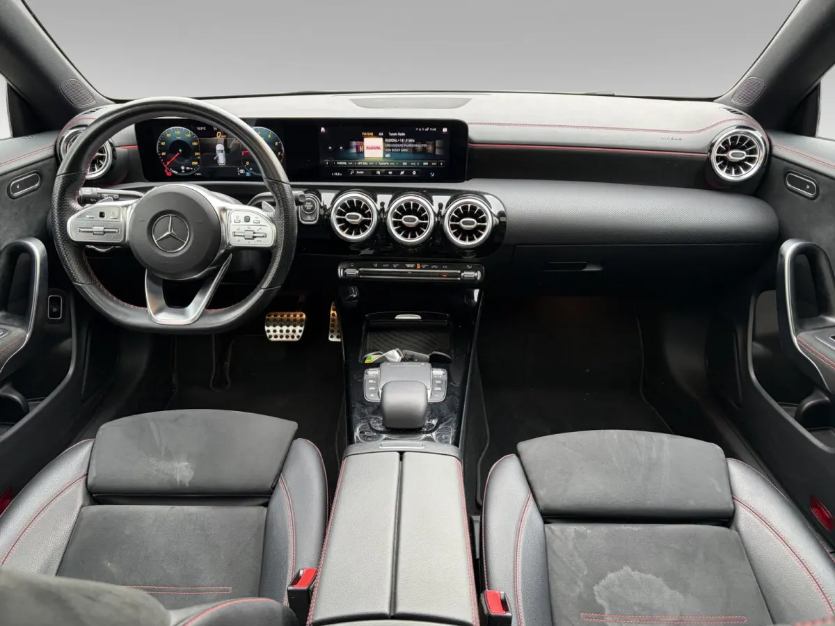 250 Premium Plus | AMG-styling | Apple Carplay/Android Auto|telefoonintegratie premium | Cruise control