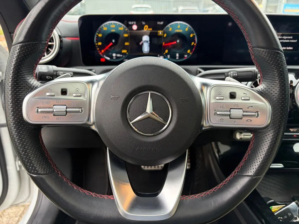 250 Premium Plus | AMG-styling | Apple Carplay/Android Auto|telefoonintegratie premium | Cruise control