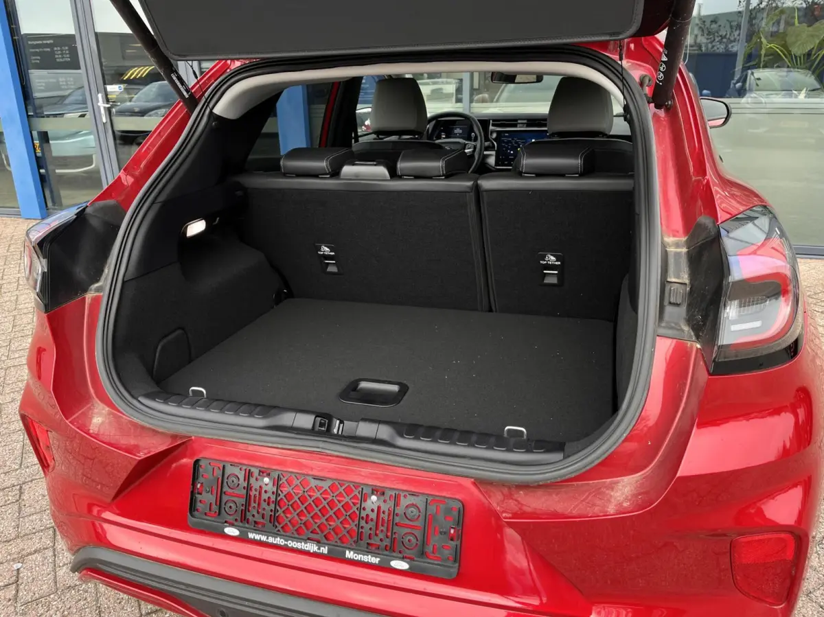 Premium 44 kWh 169PK Winterpack Matrix-LED Elek. Achterklep Camera B&O Keyless Climate Privacy Glass *Nieuwstaat*