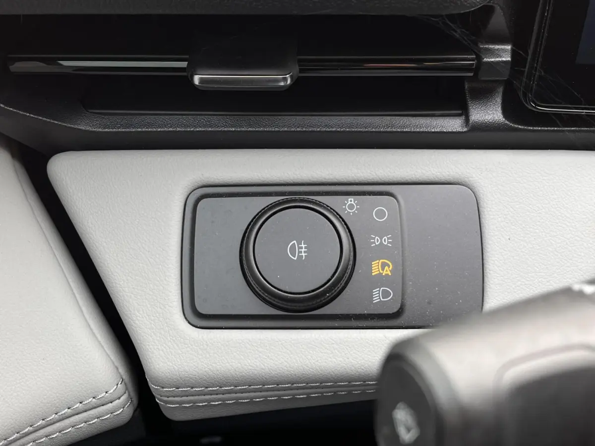 Premium 44 kWh 169PK Winterpack Matrix-LED Elek. Achterklep Camera B&O Keyless Climate Privacy Glass *Nieuwstaat*