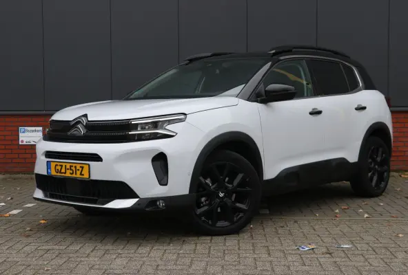 1.2 Hybrid 136 Max NAP | camera | carplay |