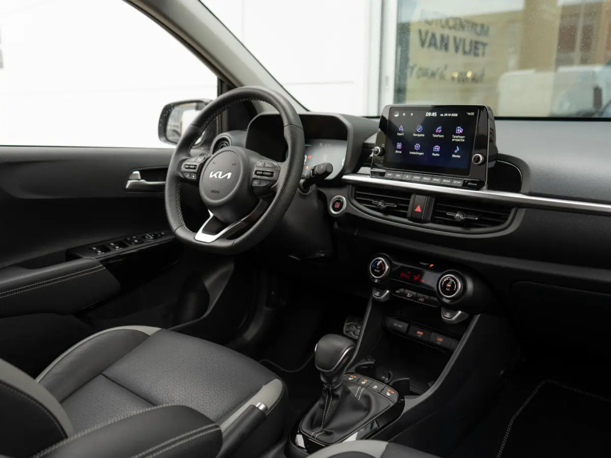 1.0 DPI GT-Line AUTOMAAT | ALS NIEUW | Schuifkanteldak | Navigatie | Stoel en stuurverwarming |