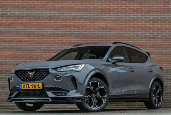 1.4 e-Hybrid 245PK VZ, Maxton, Stoel & Stuurverwarming, Carplay, Camera, Full LED, Adaptive Cruise, DAB+.