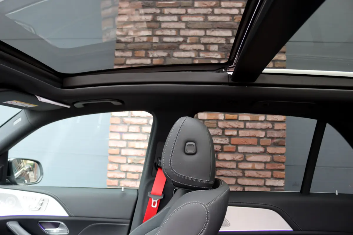 AMG 53 Hybrid 4MATIC+ Premium+ | Luchtvering | Distronic | Stoelventilatie | Massage | Trekhaak | HUD | Vlakkenverwarming | Panoramadak | Burmester | Surround Camera |