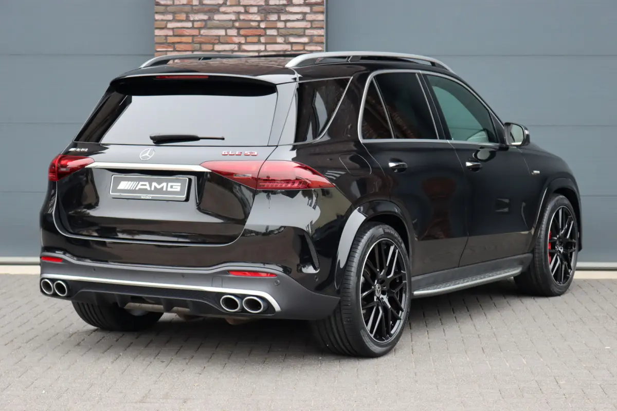 AMG 53 Hybrid 4MATIC+ Premium+ | Luchtvering | Distronic | Stoelventilatie | Massage | Trekhaak | HUD | Vlakkenverwarming | Panoramadak | Burmester | Surround Camera |