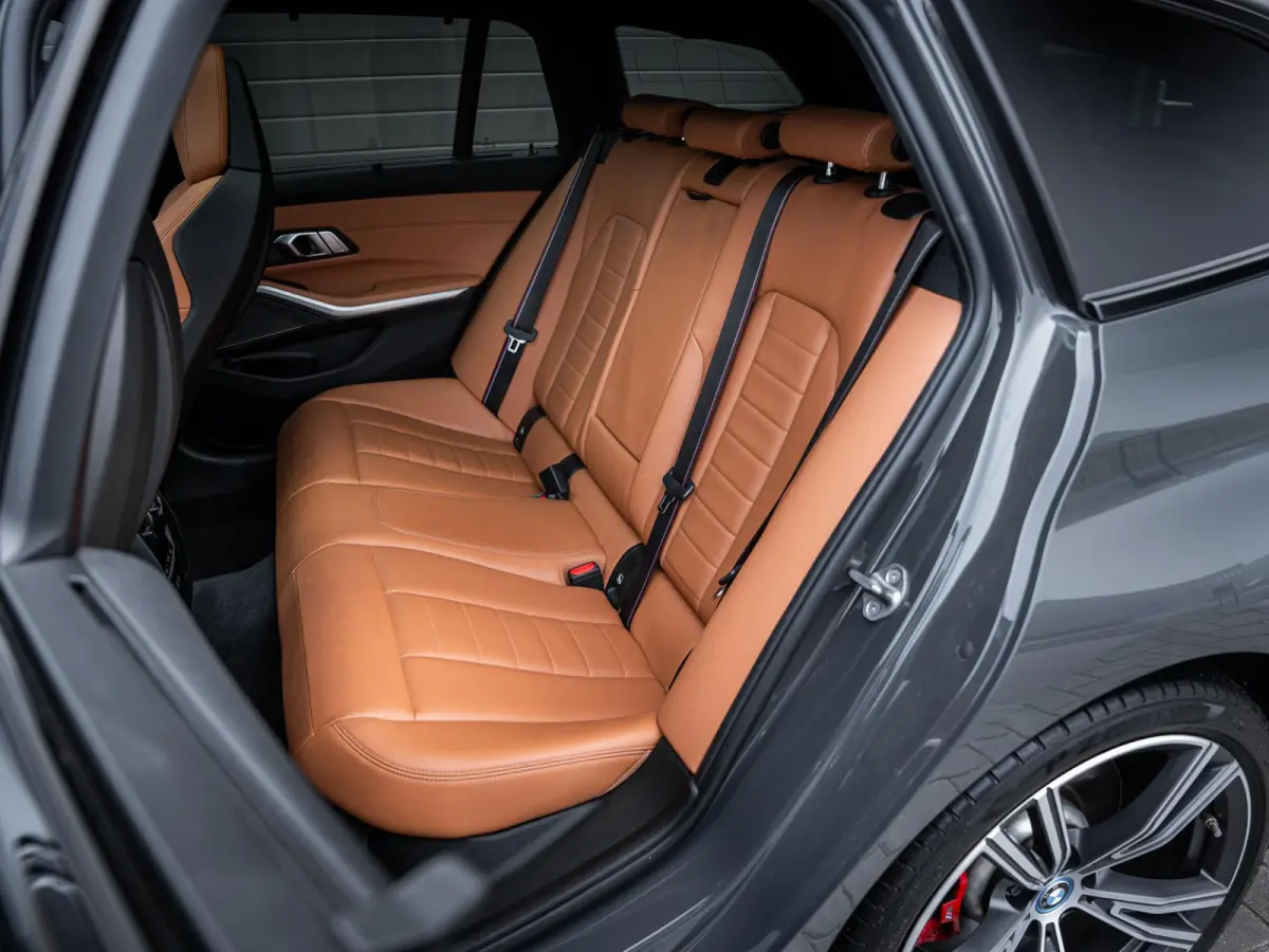 330e xDrive M-Sport Pro - Pano l M-Kuipstoel l H/Kardon