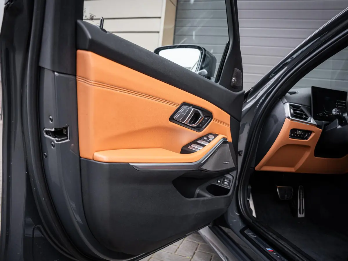 330e xDrive M-Sport Pro - Pano l M-Kuipstoel l H/Kardon
