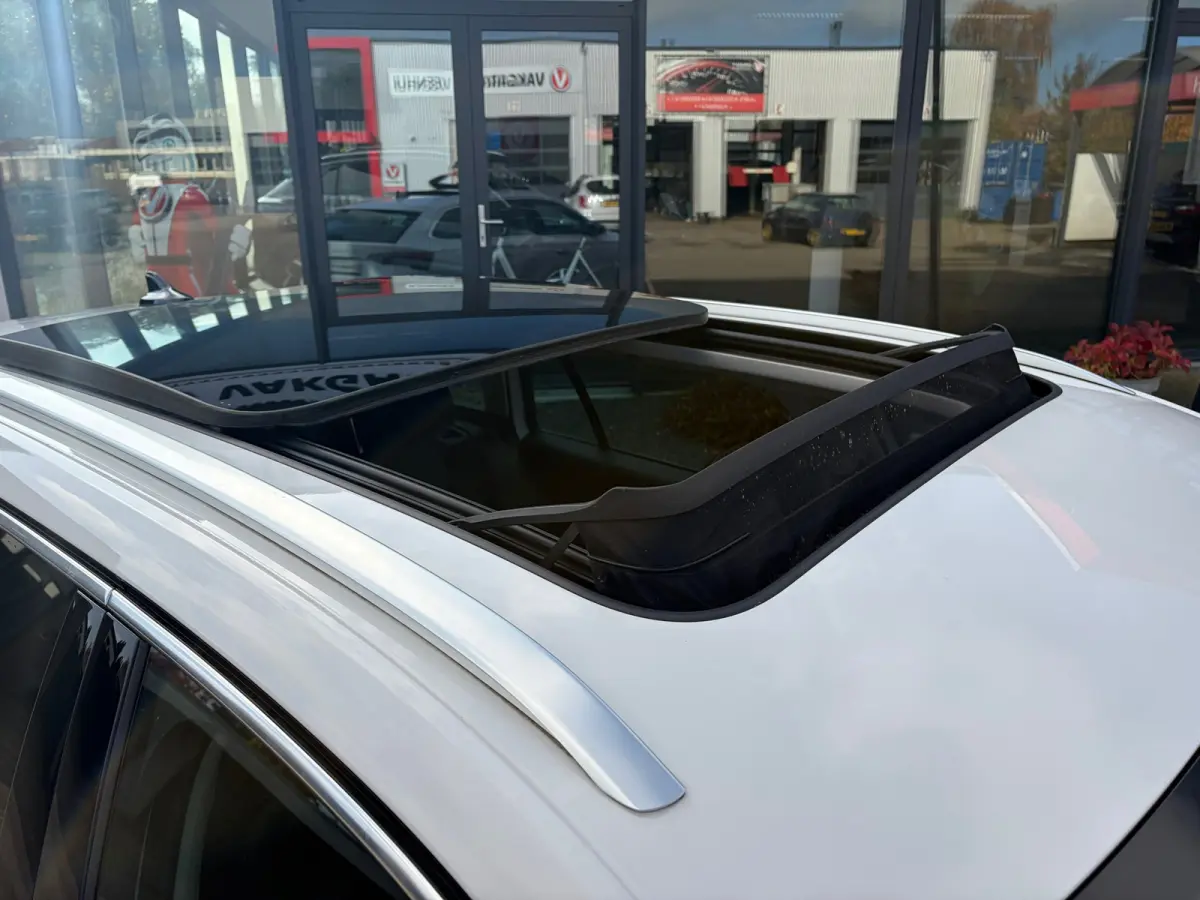 1.4 TSI iV PHEV Business Edition Plus|Rijklaar prijs|Pano dak|Elek. stoel|Memory|Carplay|
