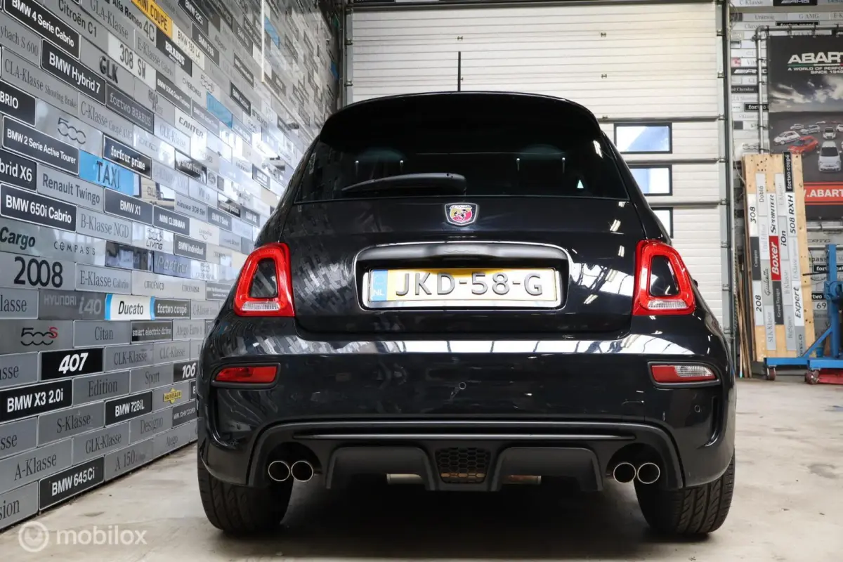 1.4 T-Jet Abarth 595 Competizione 180Pk + Carplay