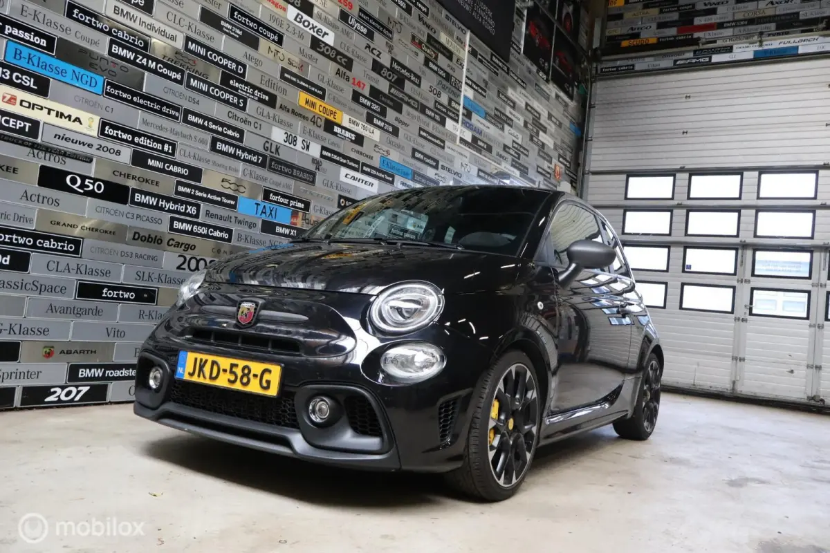 1.4 T-Jet Abarth 595 Competizione 180Pk + Carplay