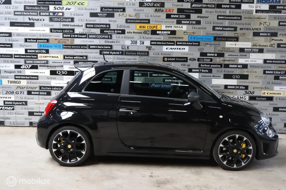 1.4 T-Jet Abarth 595 Competizione 180Pk + Carplay