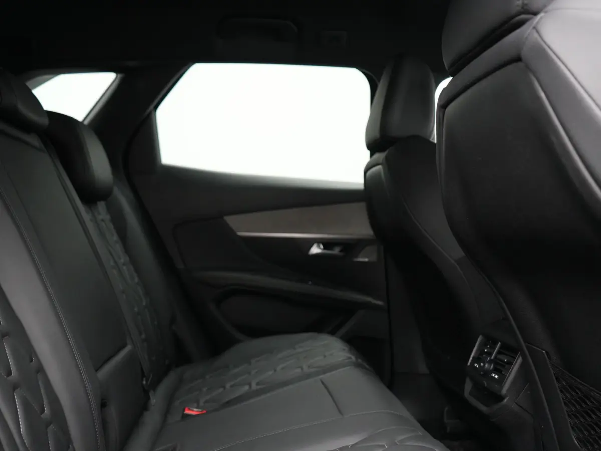 1.6 HYbrid GT 225pk PHEV Dealer O.H | Adaptive Cruise | 360 Camera | Focal Audio | Lederen Sportstoelen Massage & Memory | Keyless | Apple Carplay | Pilot Assist | Sfeerverlichting | Virtual