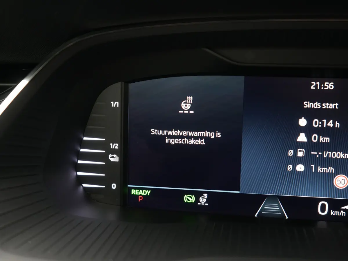 1.4 TSI iV Style PHEV 204pk Dealer O.H | Adaptive Cruise | Head Up | Crystal LED | Camera | Sportstoelen Memory & Verwarmd | Keyless | BLIS | Apple Carplay | Stuurverwarming | Travel Assist 