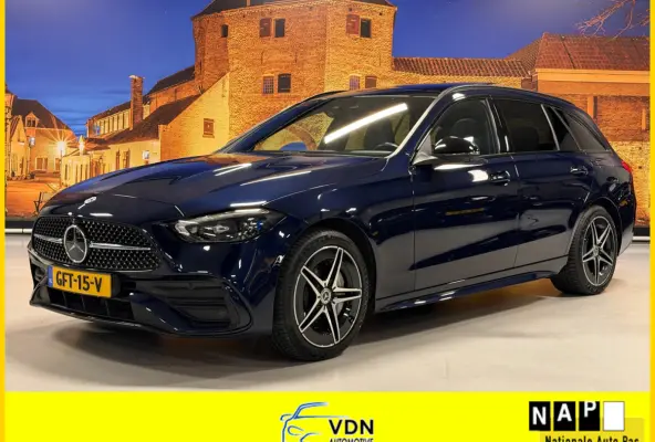 300 e AMG Line Panodak Night Carplay