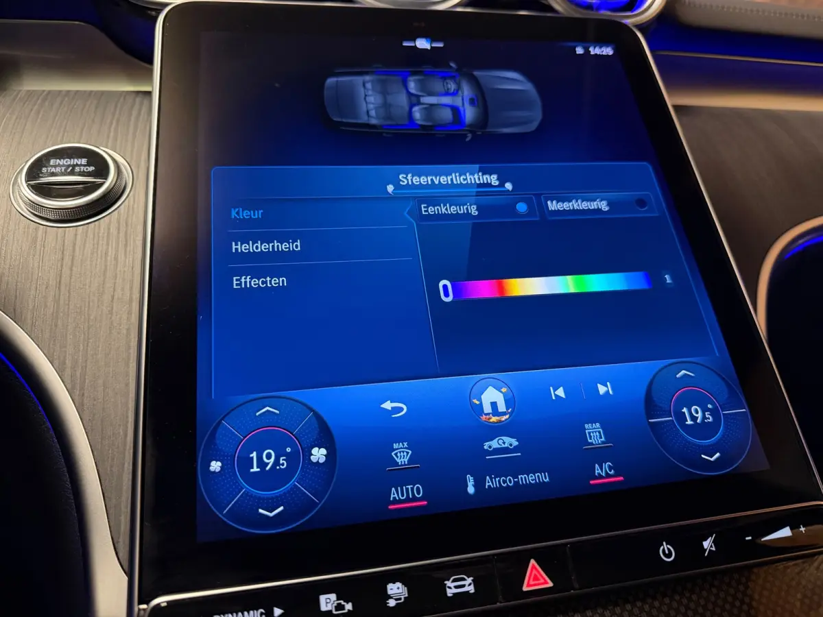 300 e AMG Line Panodak Night Carplay