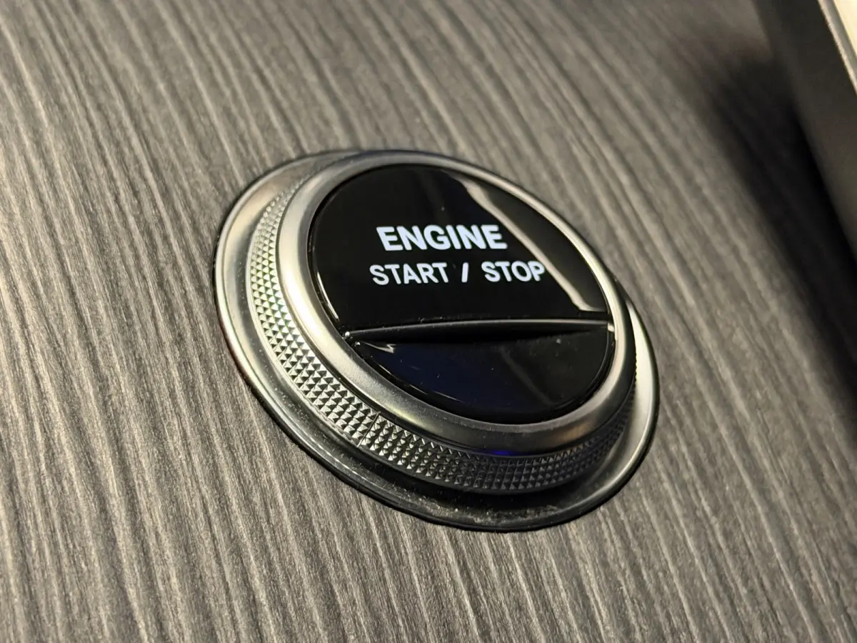 300 e AMG Line Panodak Night Carplay