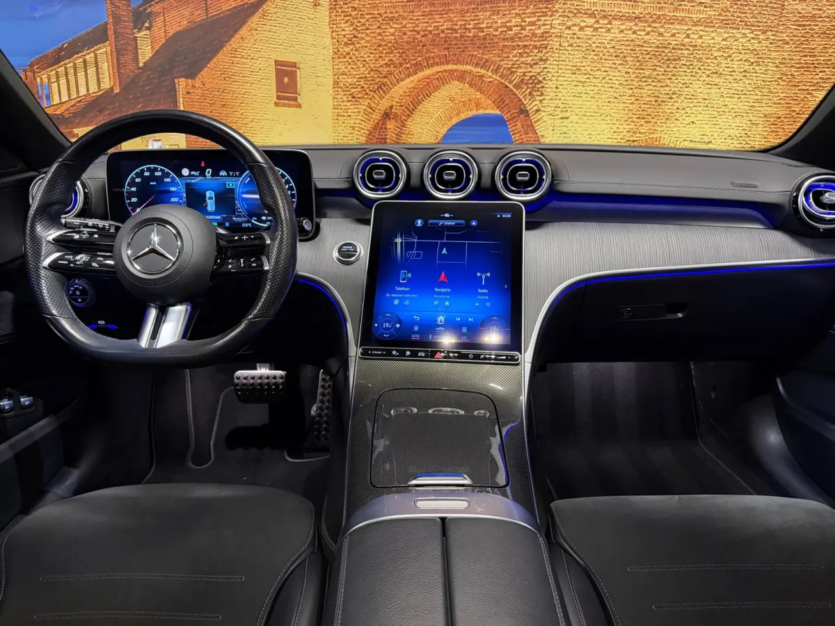 300 e AMG Line Panodak Night Carplay