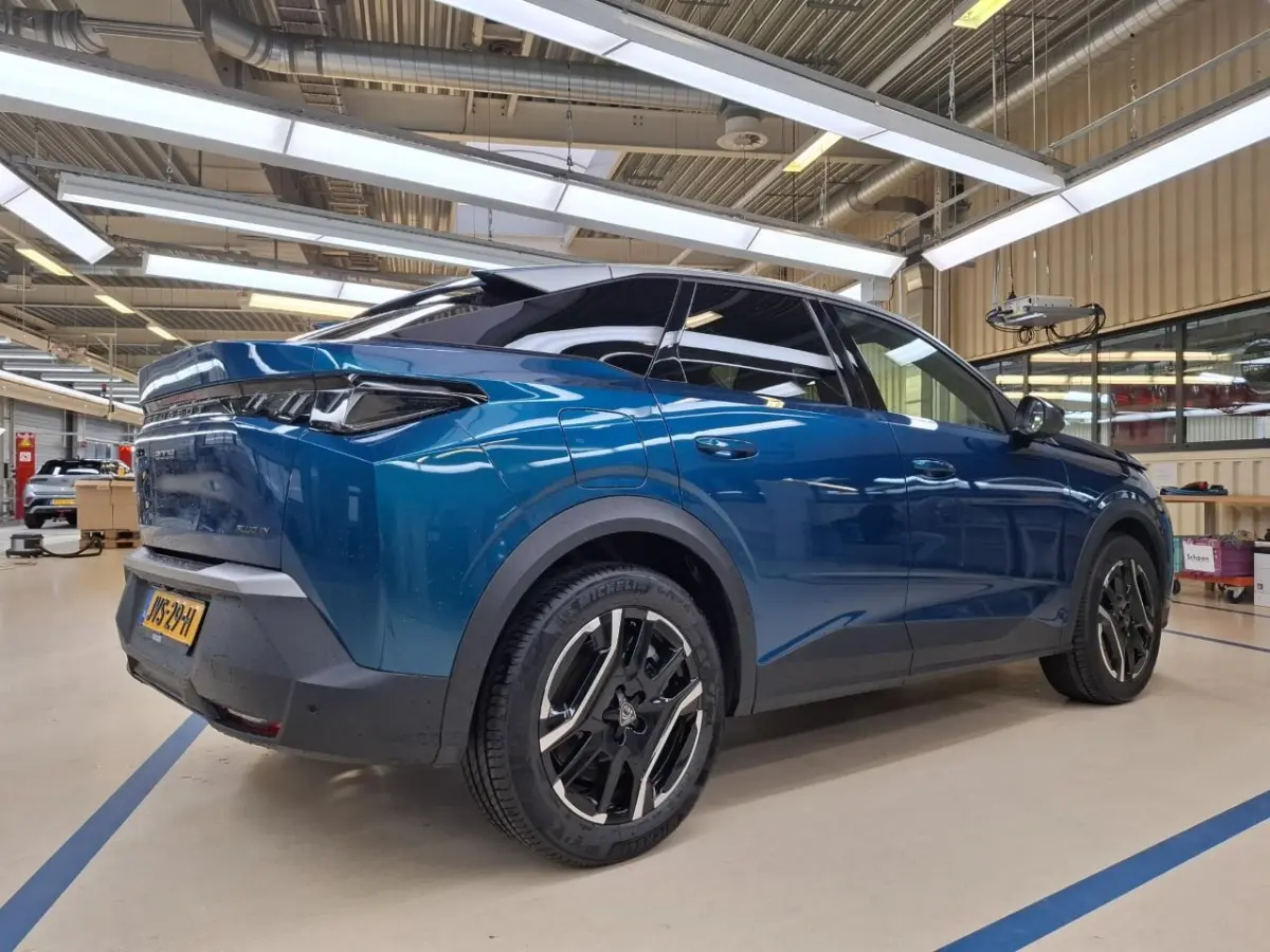 1.6 plug-in Hybrid 195 Allure | Verwarmbare voorstoelen | Camera | Cruise control