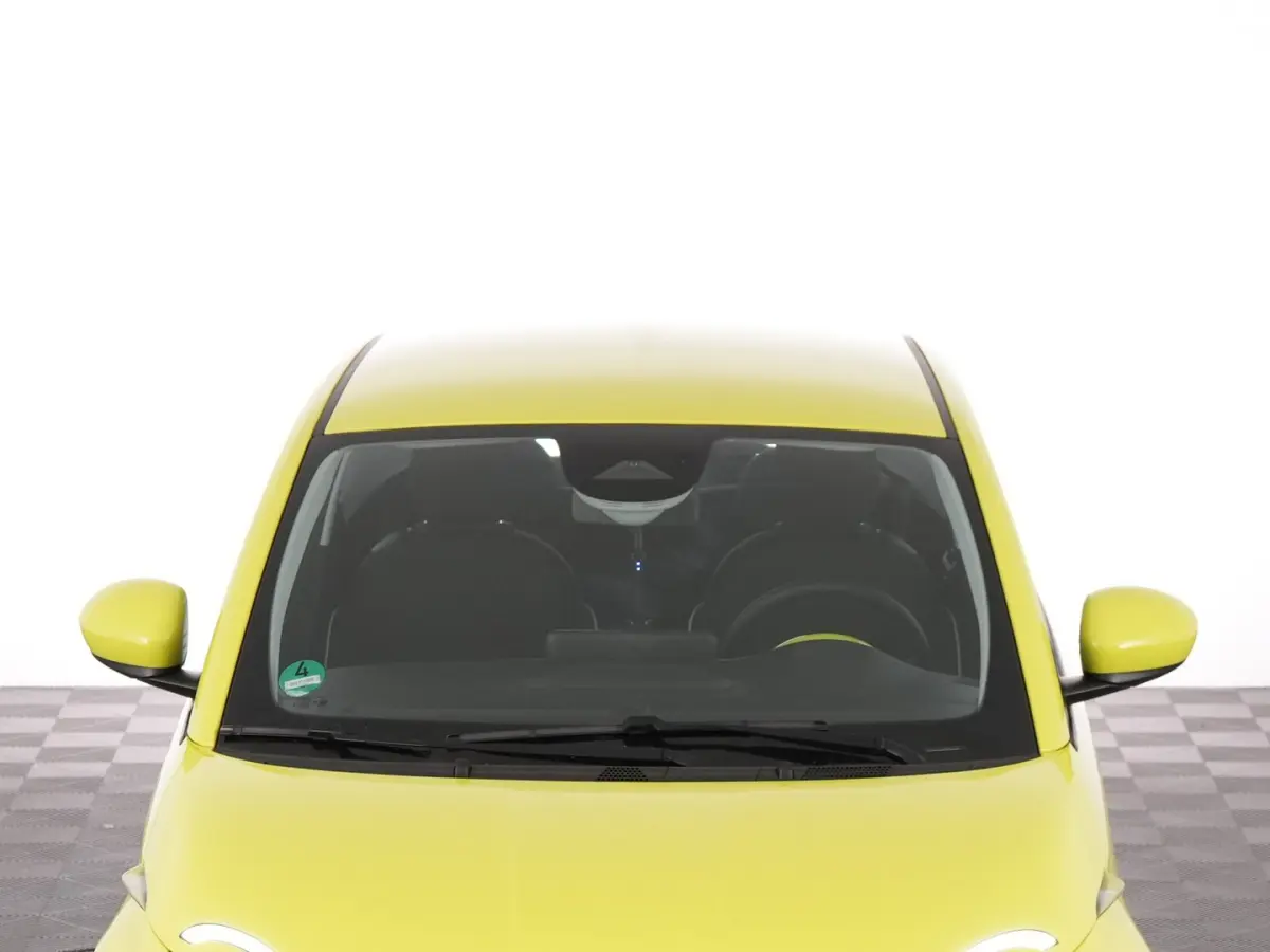 24 kWh Urban Plus | ACID YELLOW | NAVI | STOELVERWARMING | CAMERA | BLISS | SOH: 94,5% | !