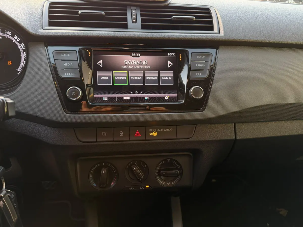 1.0 Active | TREKHAAK | CRUISE CONTROL | AIRCO |