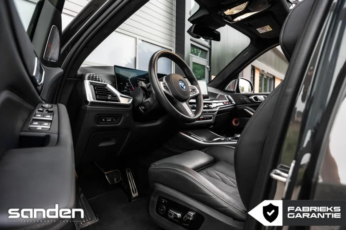 xDrive50e M Sport Pro|Dravit|M Seats|Sky Lounge|B&W