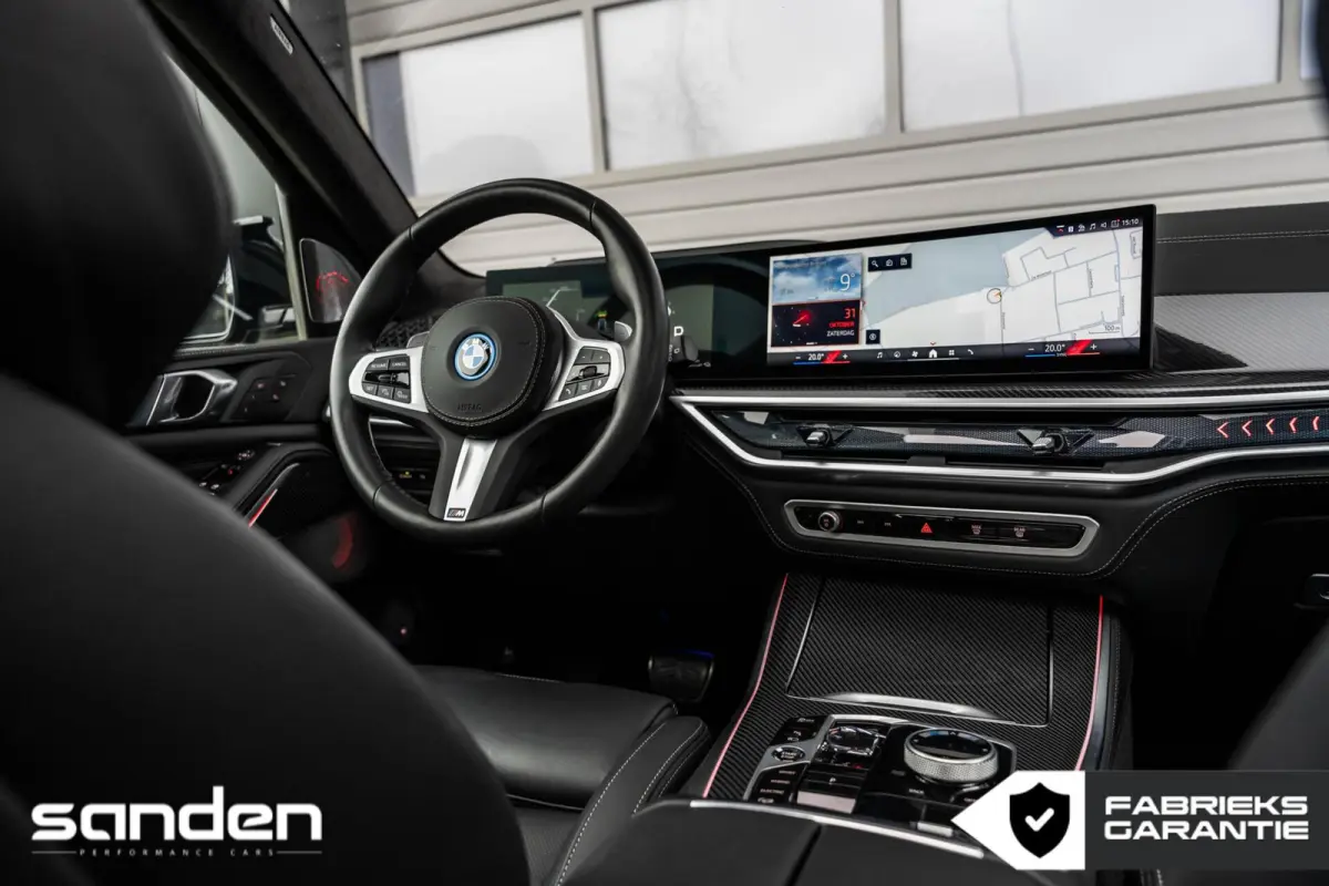 xDrive50e M Sport Pro|Dravit|M Seats|Sky Lounge|B&W