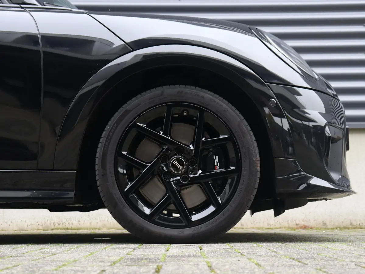 1.5 Cooper C John Cooper Works Trim | Pakket L