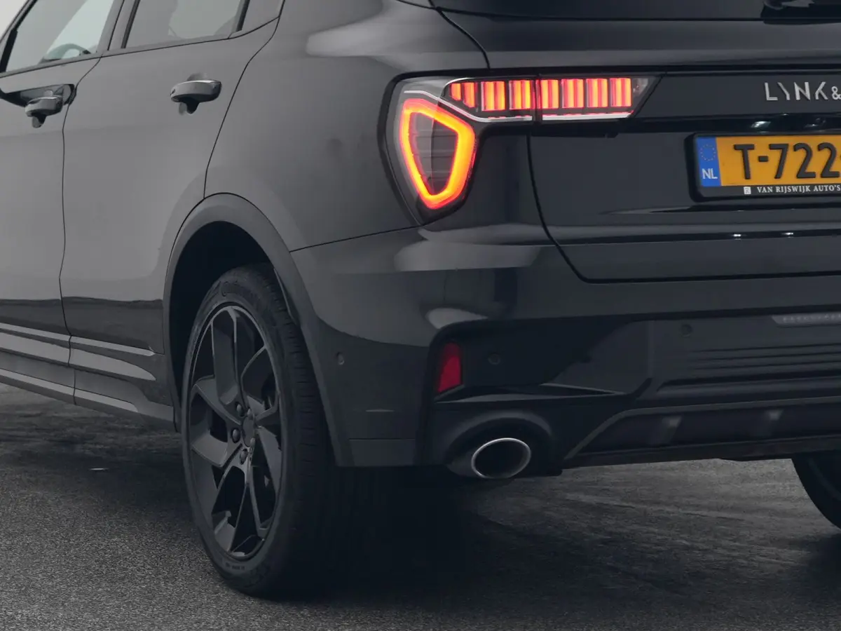 1.5 Plug-in Hybrid | 360° | BLACK | ZWARTE HEMEL | NLD AUTO