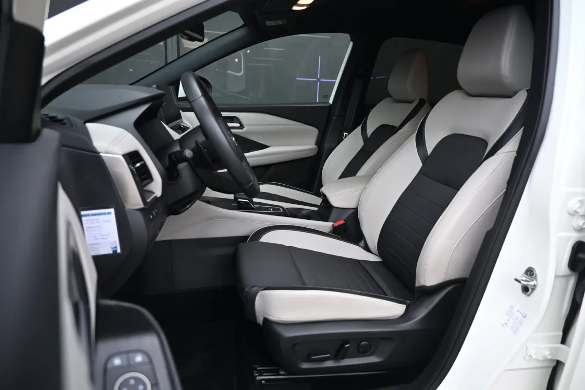 1.3 MHEV Xtronic Tekna | Vol-Leder | Elektr. Stoelen | HeadUp-Display | 360 Camera | Stoelverwarming | Dodehoek-Detectie | !!