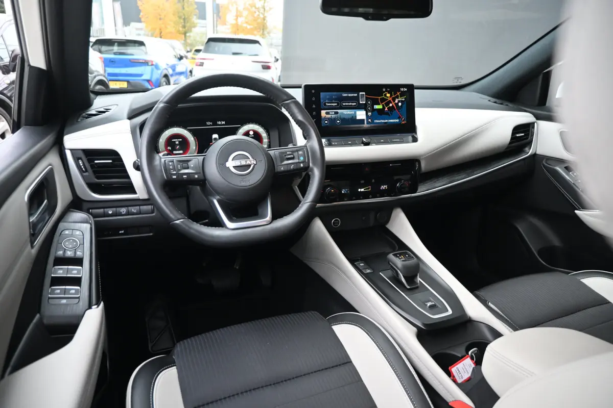 1.3 MHEV Xtronic Tekna | Vol-Leder | Elektr. Stoelen | HeadUp-Display | 360 Camera | Stoelverwarming | Dodehoek-Detectie | !!